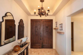 Hacienda Ultimate Beachfront Luxury! 3 Bed 3 Bath Gorgeous Contemporary Design!